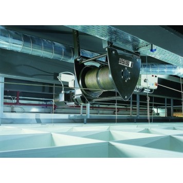 Электрическая лебедка Beta Proline для театров и студий (г/п 2500) -0